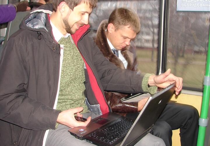 Для чего используют интернет пассажиры общественного транспорта Краснодара 