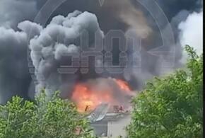 Мощный взрыв в отеле в поселке Лермонтово попал на видео