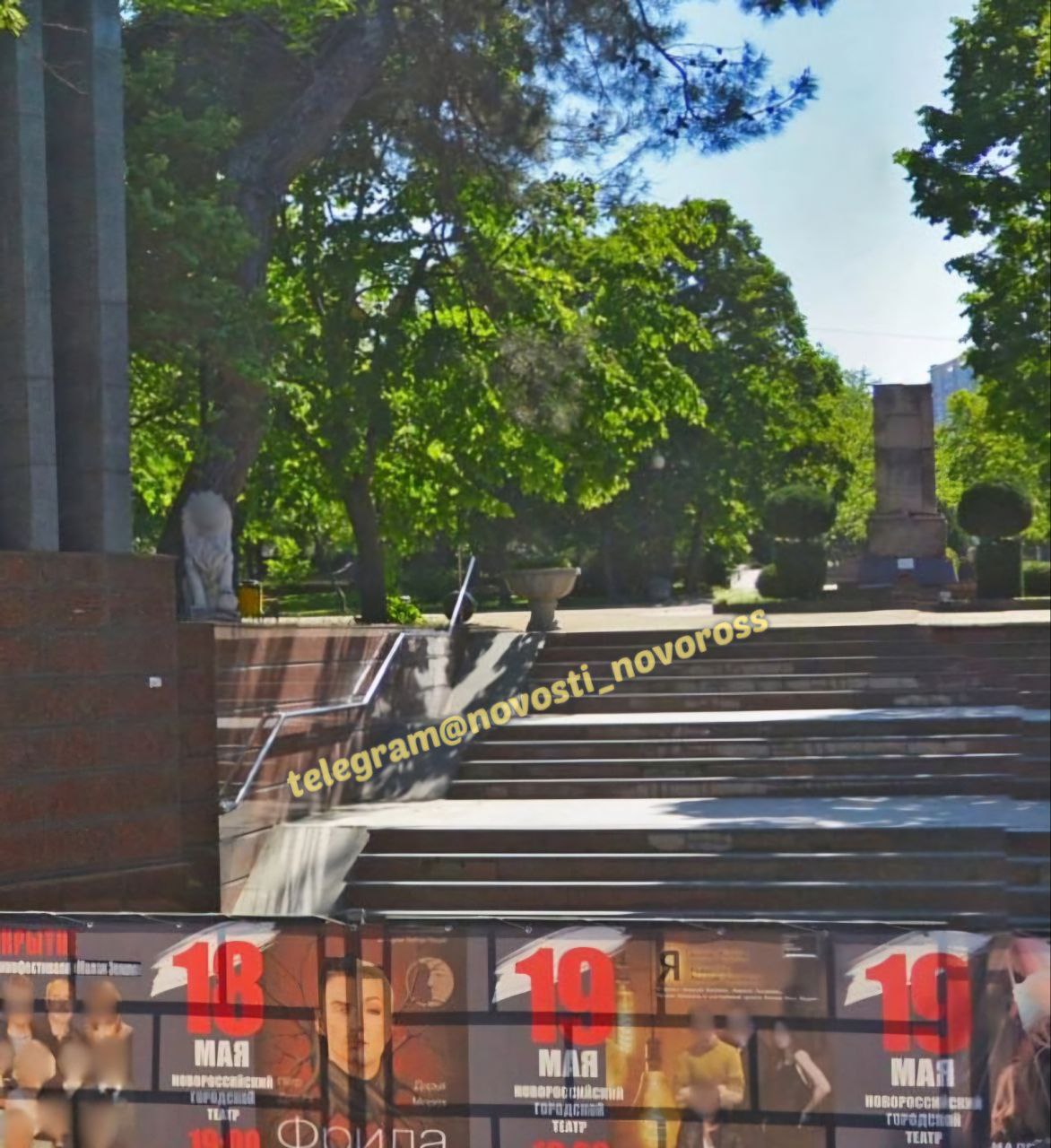 В Новороссийске крутой пандус для инвалидных и детских колясок в парке им. Ленина переделать не смогут