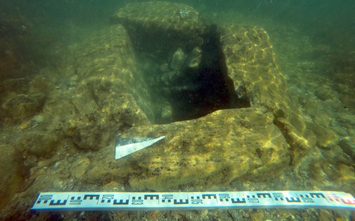 На дне Черного моря найден древний город