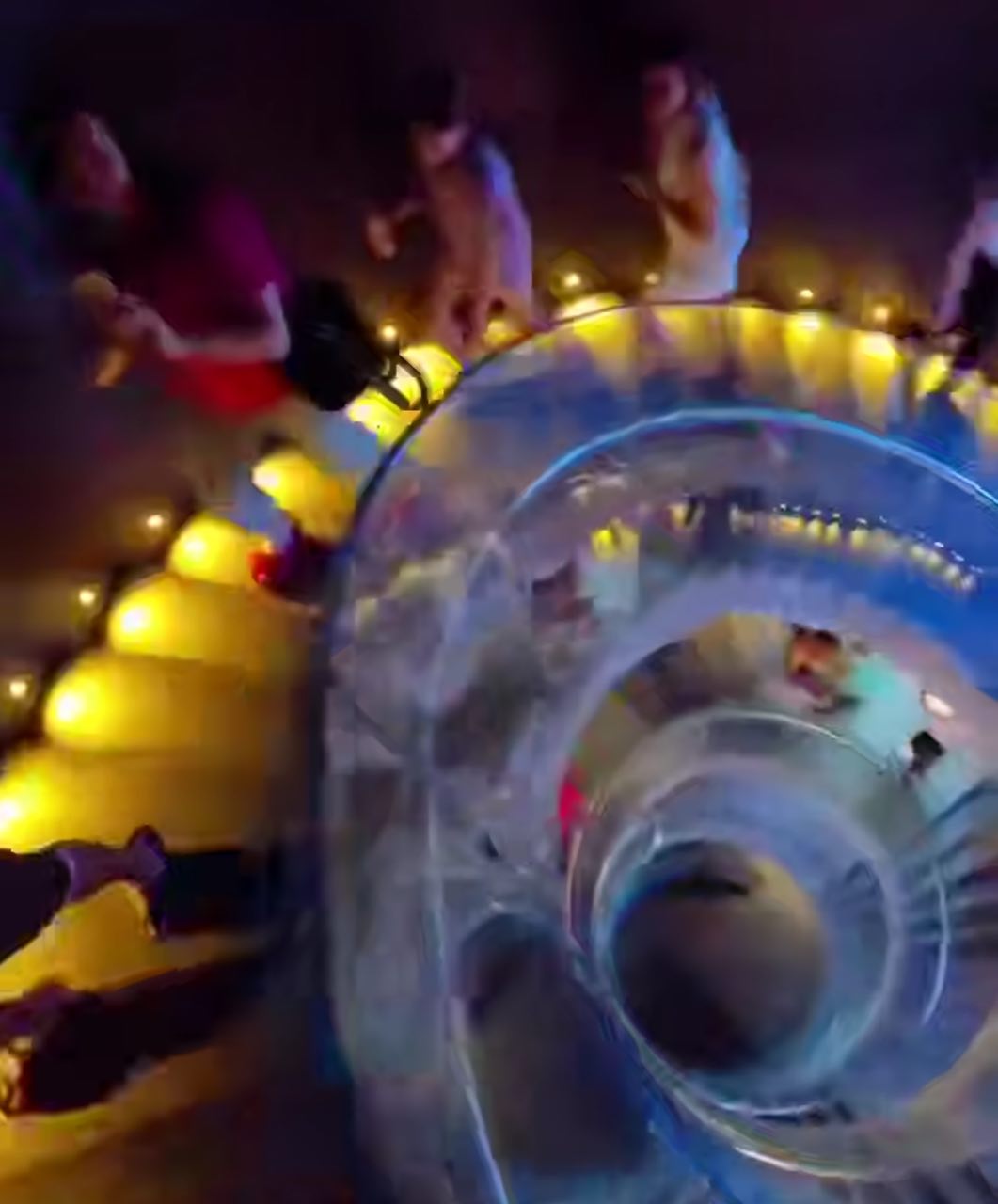 Кроличья нора в парке Облаков