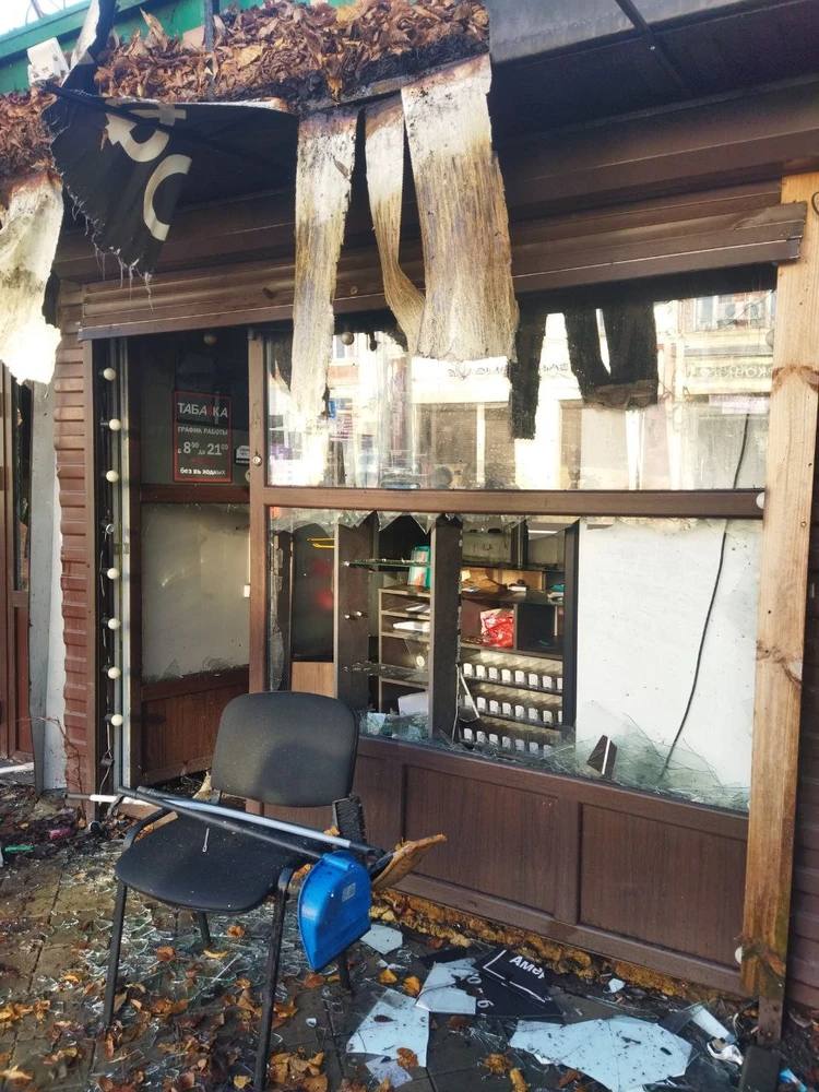 Пожар на Кооперативном рынке в Краснодаре