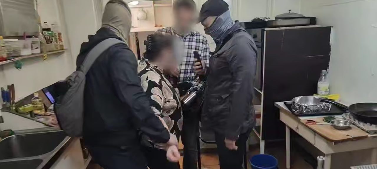 Жительница Новороссийска передавала Украине сведения о военных объектах