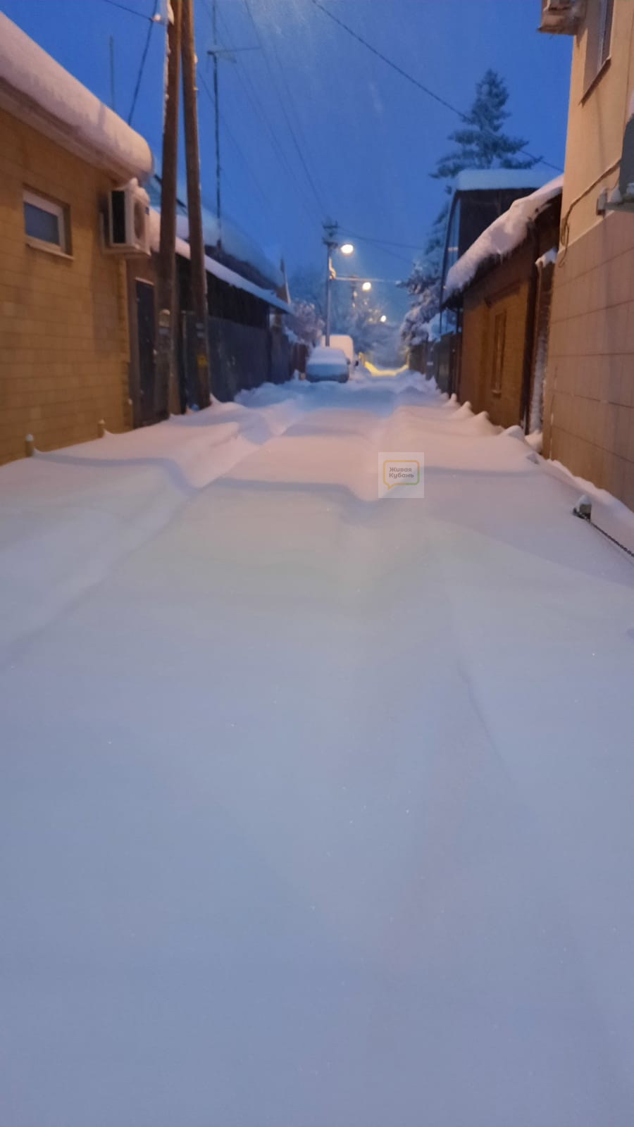 Рекордная высота за всю историю: в Краснодаре выпал 41 см снега ВИДЕО