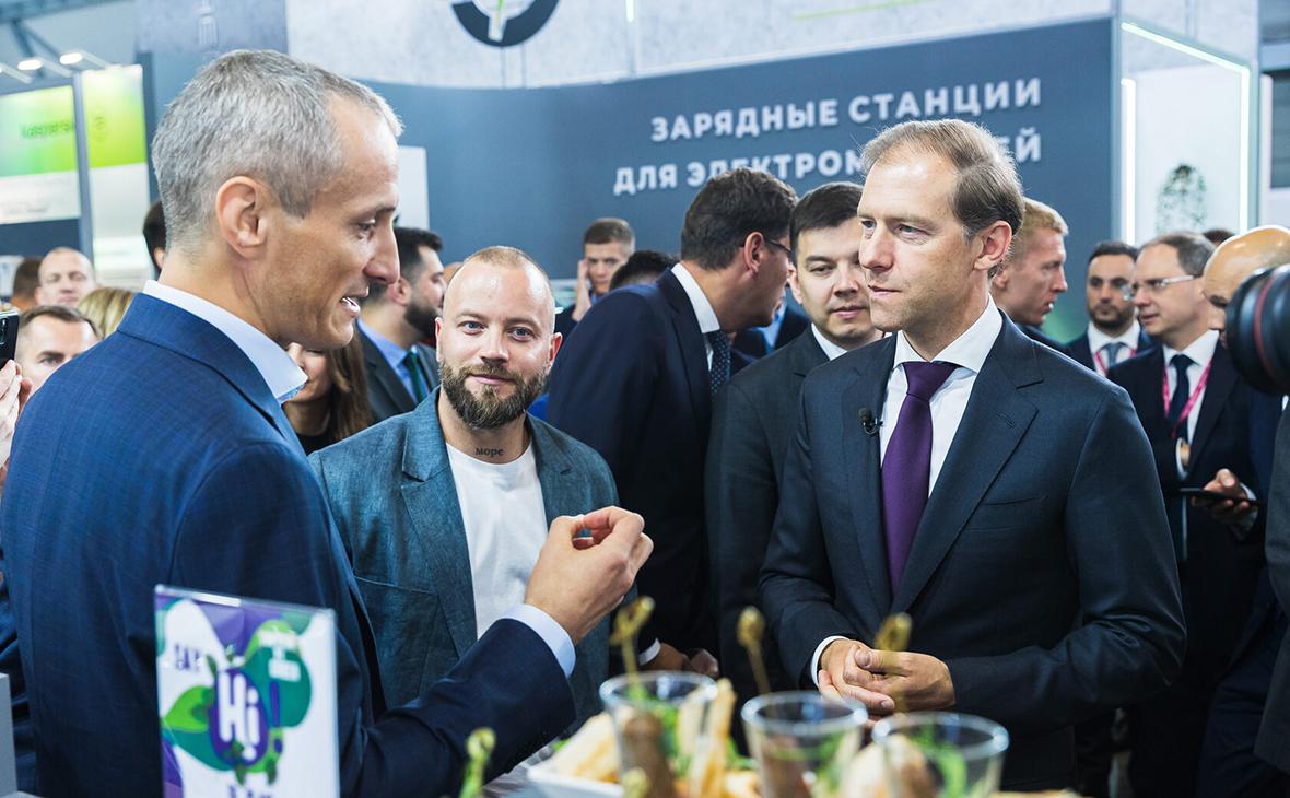 Вице-премьер Мантуров предложил россиянам оценить мясо из личинок мух