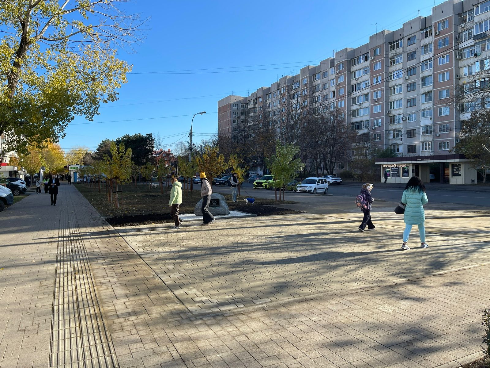 Было – стало: в Краснодаре на месте, где стояла ракета, построенная на народные деньги, установлен камень в честь 30-летия избирательной системы 