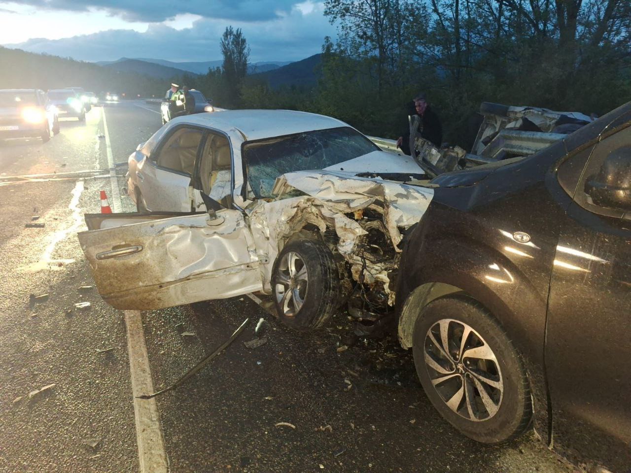 В массовом ДТП под Геленджиком погибли три человека