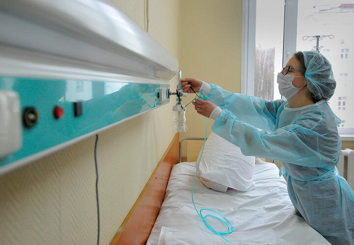 В Краснодарском крае количество коек для пациентов с COVID-19 сократилось 