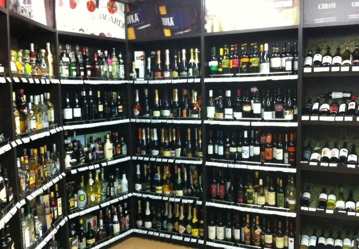 Магазины, продающие алкоголь, закроют до 7 ноября