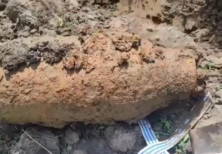 В Крымском районе взорвали 100-килограммовую бомбу ВИДЕО