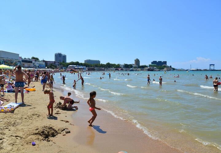 Черное море  на курортах Кубани прогрелось до тропических показателей 