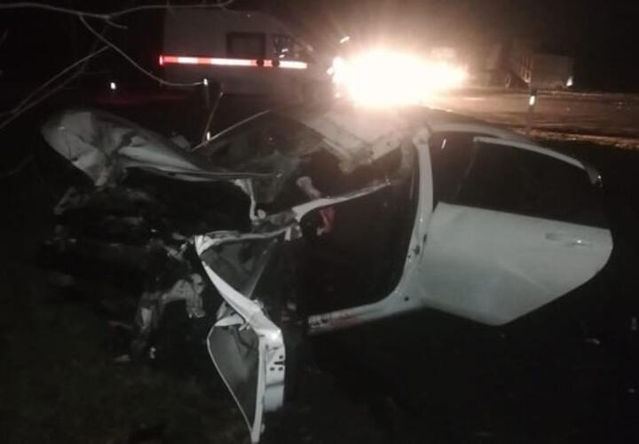 На Кубани автоледи погибла в аварии с КамАЗом