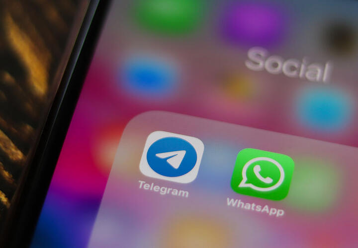 Стало известно, как Telegram и WhatsApp шпионят за пользователями