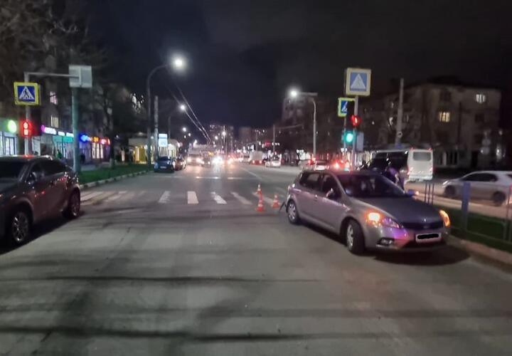 В Новороссийске пенсионер проехал на красный и сбил пешехода 