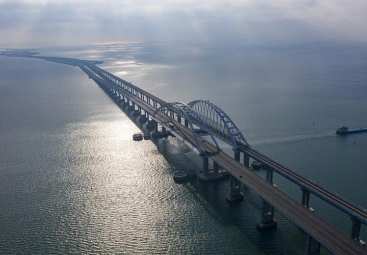 Крымский мост закроют в ночь на 31 января