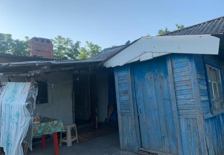 На Кубани семья инвалида ютится в аварийном жилье
