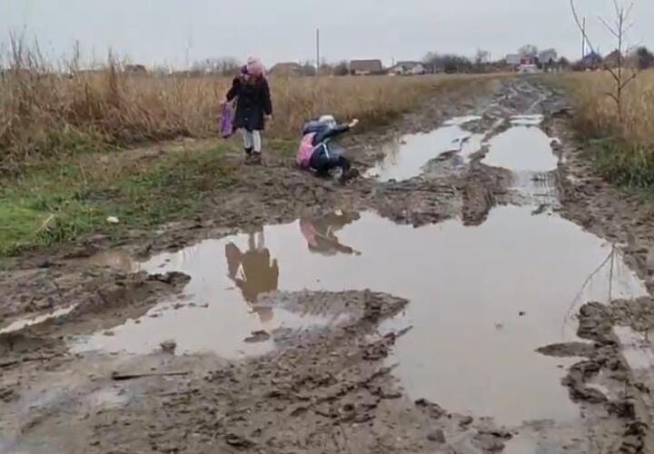 Жители Пригородного сняли фильм о своих условиях жизни и вот кое-чего добились