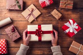 Более половины россиян планируют сэкономить на новогодних подарках