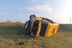 В ДТП со школьным автобусом на Кубани пострадало четверо детей