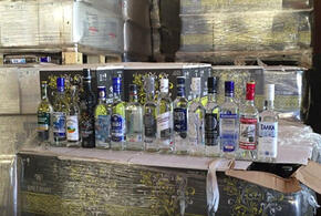 В Краснодарском крае нашли почти 10 тысяч литров незаконного алкоголя