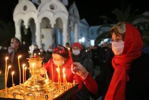 РПЦ предупреждает: пожилым людям лучше не посещать храмы на Рождество