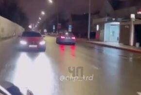 В Краснодаре лихач на BMW проехал по Красной задним ходом ВИДЕО