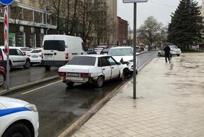 За лобовое ДТП в центре Краснодара наказание понесут оба водителя