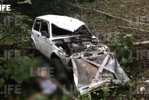 В Сочи автомобиль силовиков сорвался в пропасть, погиб полицейский