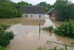 В Северском районе Кубани из-за наводнения перекрыта трасса