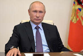 Путин за день заменил губернаторов в двух регионах