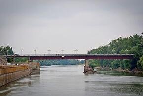 В Славянске-на-Кубани завтра ограничат движение по мосту через реку Протока