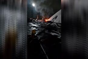 На Кубани в порту «Тамань» сгорел экскаватор ВИДЕО
