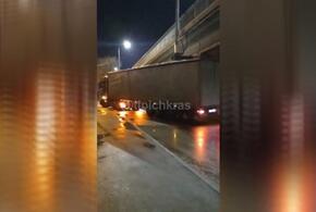 Краснодарская полиция проверит шофера, повредившего Садовый мост