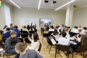 В Усть-Лабинске лицеистов учат публицистике и кибер-безопасности ВИДЕО