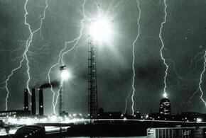 МЧС: в объекты энергетики на Кубани могут ударить молнии