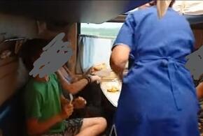 Проводница поезда «Анапа - Воркута» рассказала, почему побила школьников