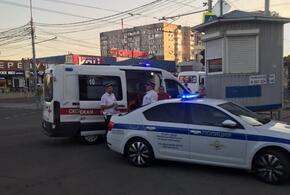 В Краснодаре пожилая женщина попала под колеса трамвая