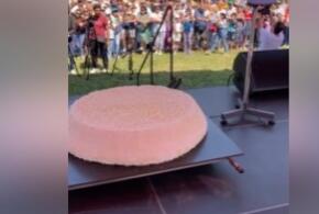 В Адыгее изготовили самый большой в мире сыр ВИДЕО