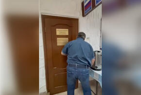 В Краснодаре зампредседателя избиркома запер члена комиссии  КПРФ в кабинете