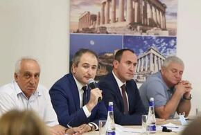 Греки Геледжика собрали помощь мобилизованным на миллион рублей