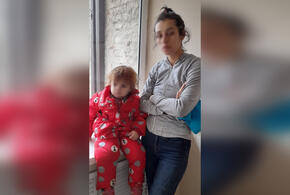 На Кубани мать-должница оставила детей в притоне