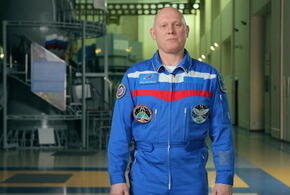 Российский космонавт Олег Артемьев сбил пешехода на зебре 