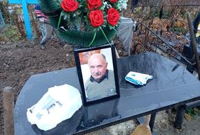 В Крымске похоронили погибшего при стрельбе охранника торгового центра