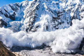 В Сочи объявлено штормовое предупреждение по лавиноопасности
