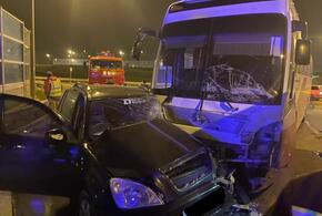 Один человек погиб и трое пострадали в ДТП с автобусом на Кубани