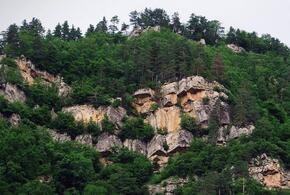 Полная тайн гора Монах в Адыгее поразит даже самых заправских туристов