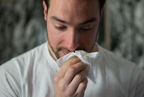 Врачи объяснили, о каких болезнях может рассказать неприятный запах от тела человека