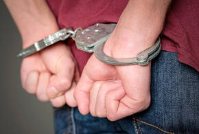 В Сочи задержали молодого человека с 40 свертками с наркотиками