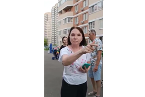 В Краснодаре женщина устроила скандал из-за помощи бойцам СВО