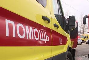 В Краснодаре машина скорой помощи попала в массовое ДТП с самосвалом